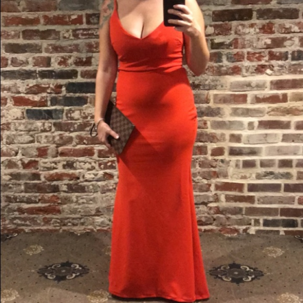 Lulus red maxi dress